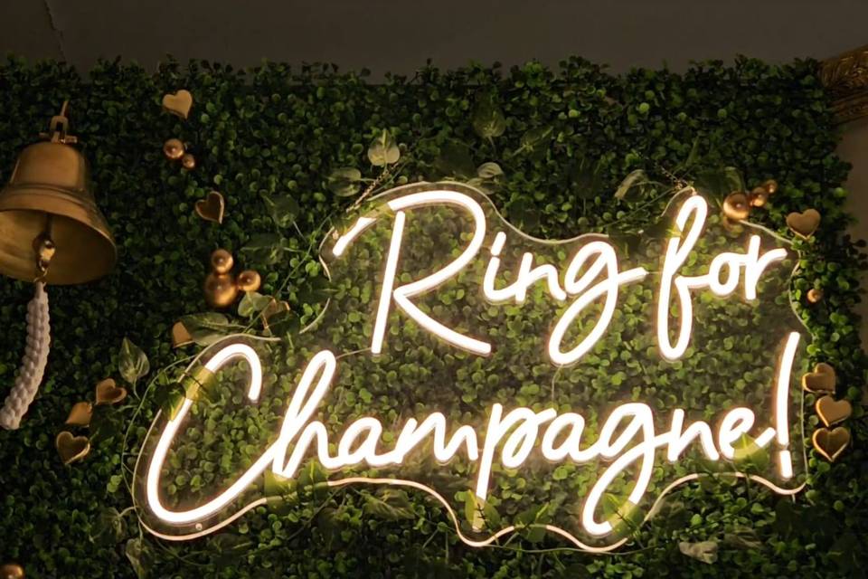 Ring for Champagne