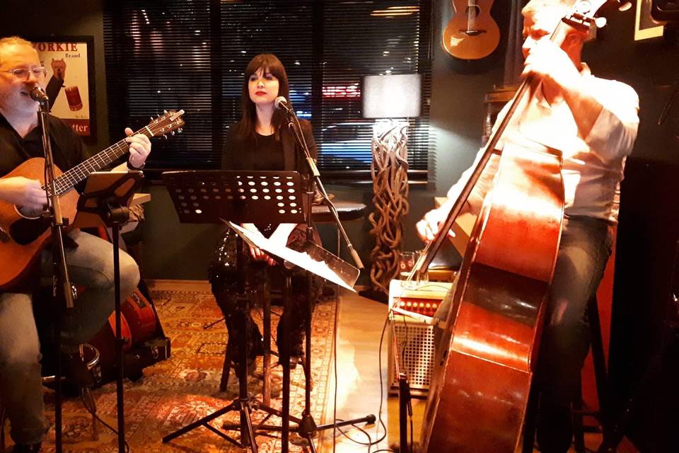 Trio La Belle