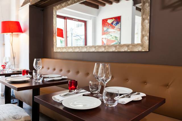 Banquette