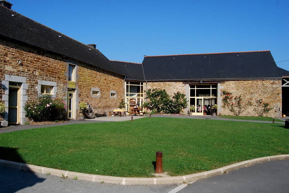 Auberge La Maison Neuve