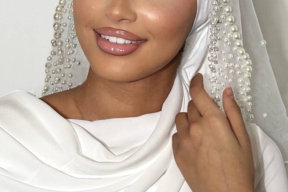 Glam by Ameraan