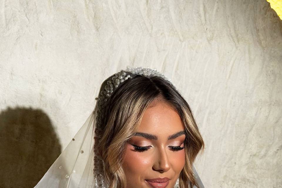 Glam by Ameraan