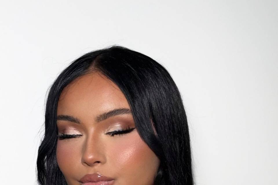 Glam by Ameraan