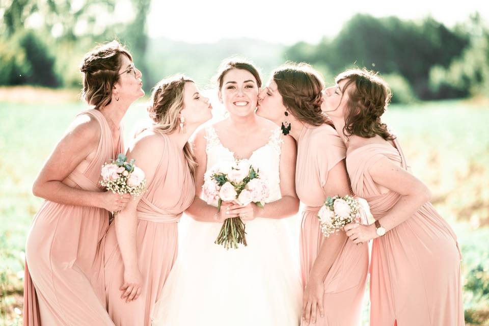 Mariée et ses bridemaids