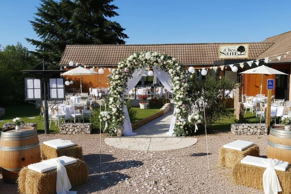 Entrée extérieur mariage