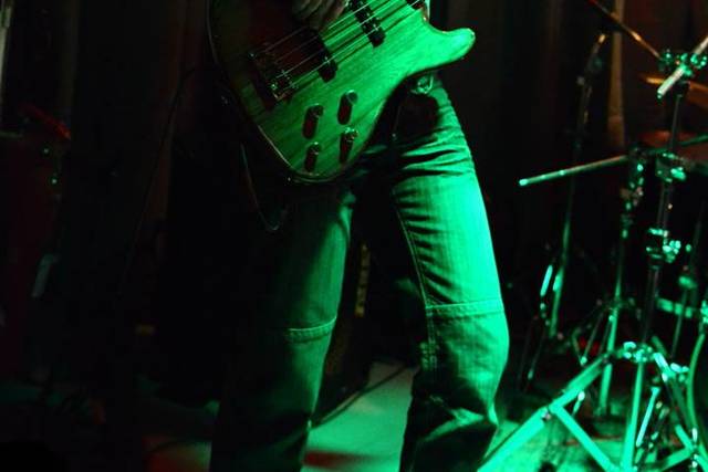 Phil: Basse