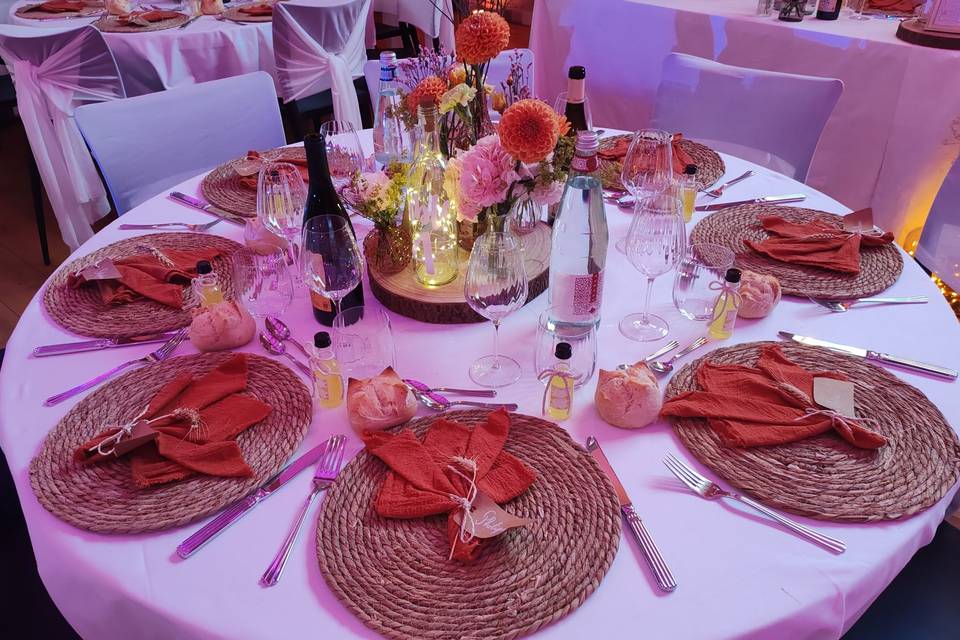 Dressage de table à Valsoyo