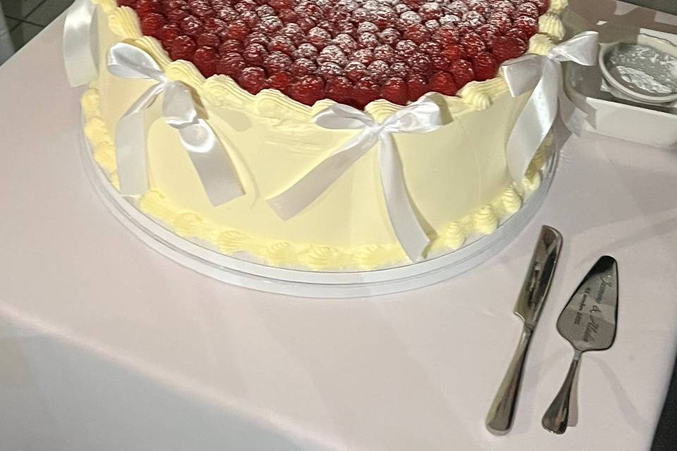 Gâteau à l'italienne framboise