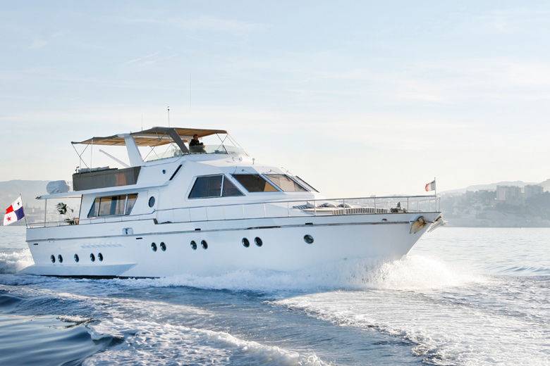 Le Yacht CYOS