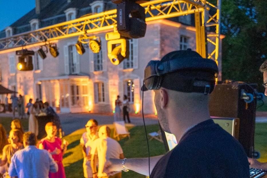 Mix en pleine air au château
