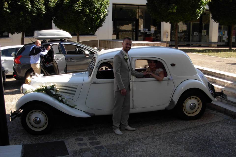 Citroën Traction Blanche