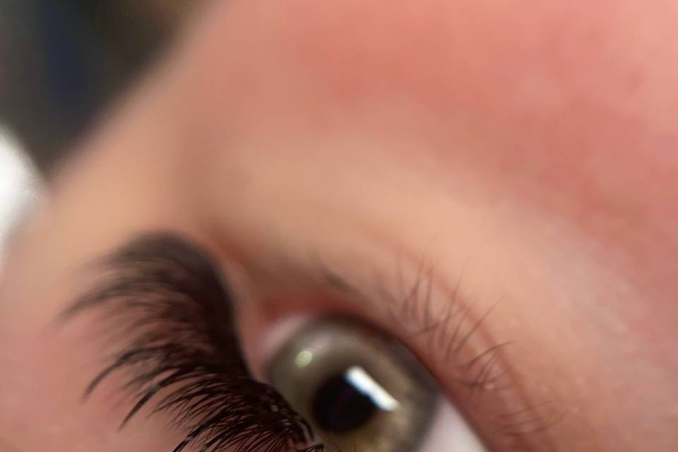 Jade Extensions de Cils