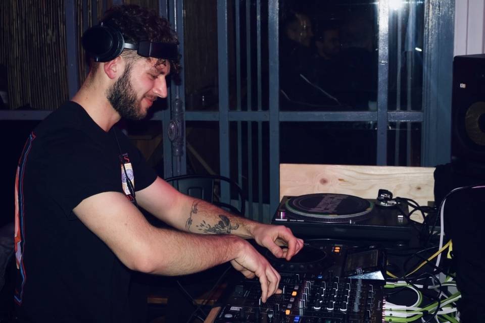 DJ Flobynks