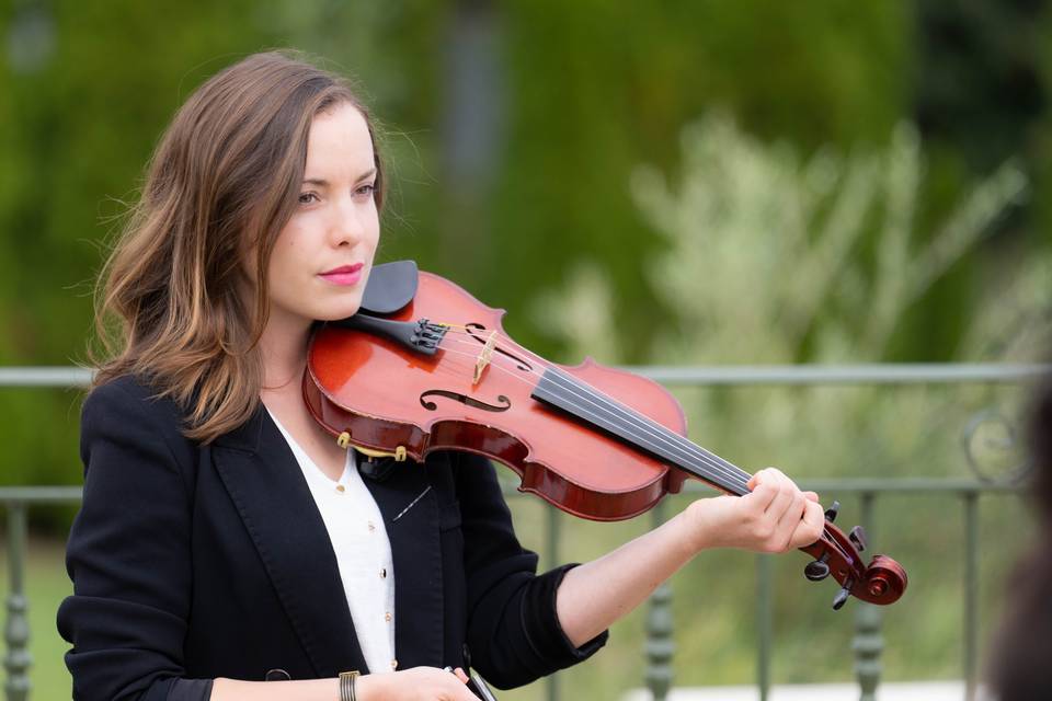 Mathilde Violinist