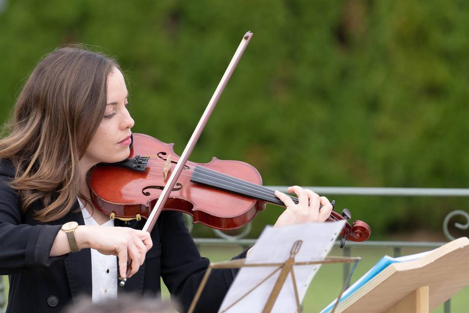 Mathilde Violinist