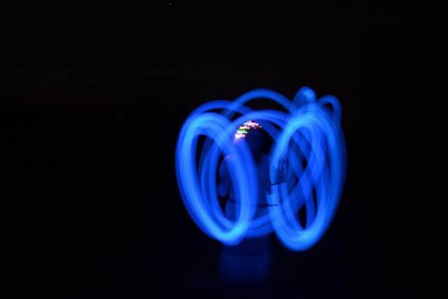 Jongle lumineuse