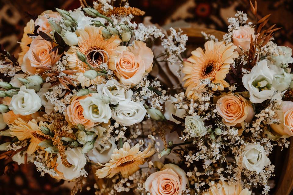 Bouquets de mariée et témoins