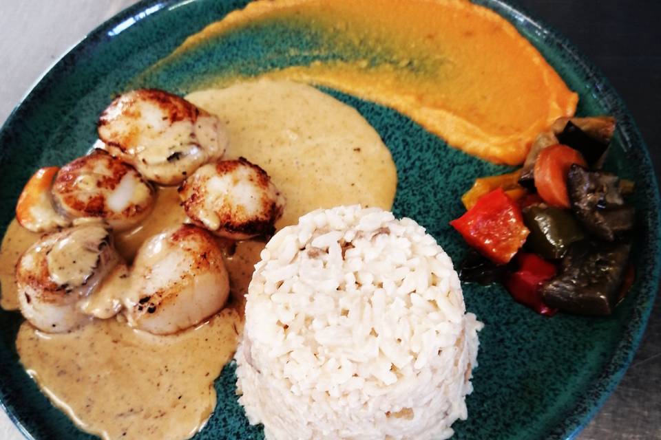 Saint Jacques sauce corail