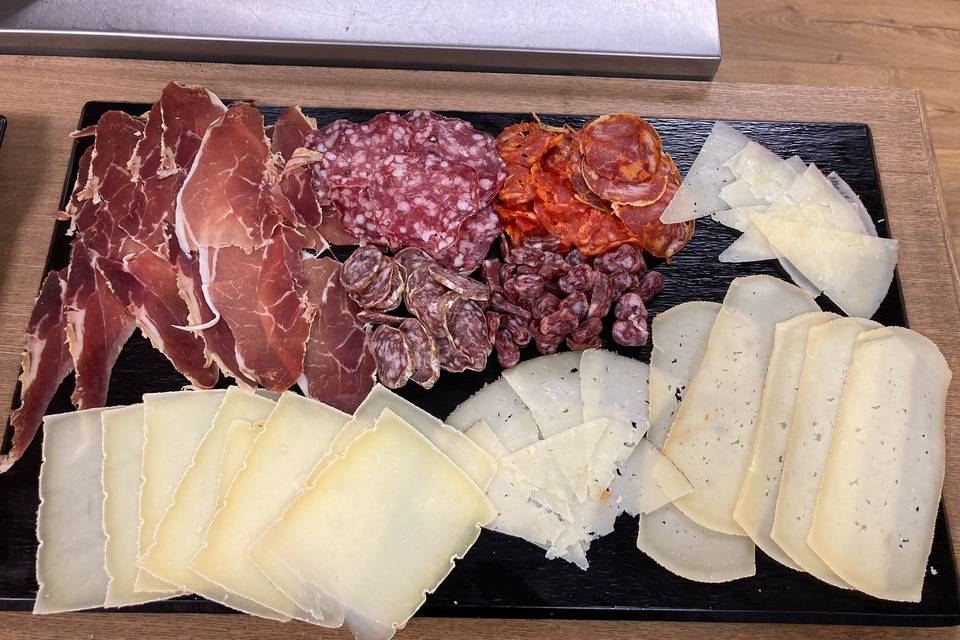 Plateaux Charcuterie Fromages