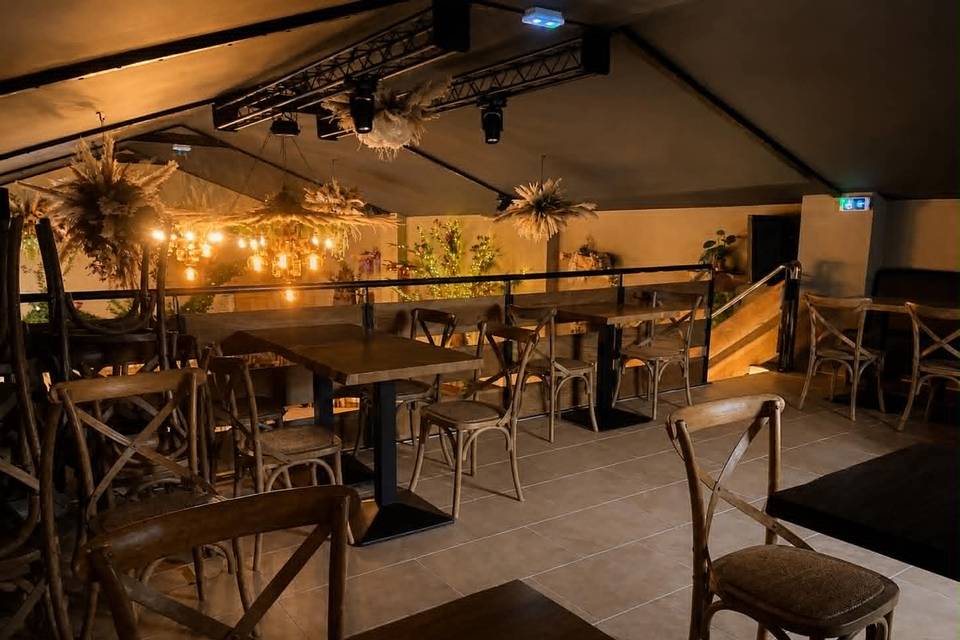 Mezzanine Salle Réception