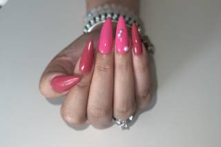 Aloha Coiffure Nails