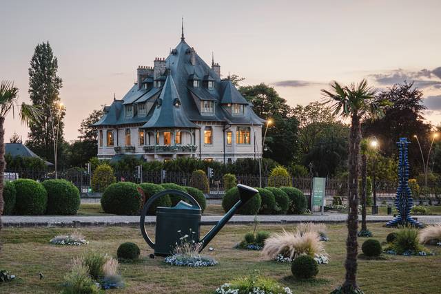 Villa Demoiselle