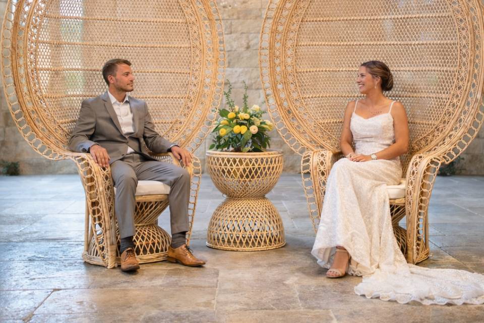 Fauteuils de mariés majestueux