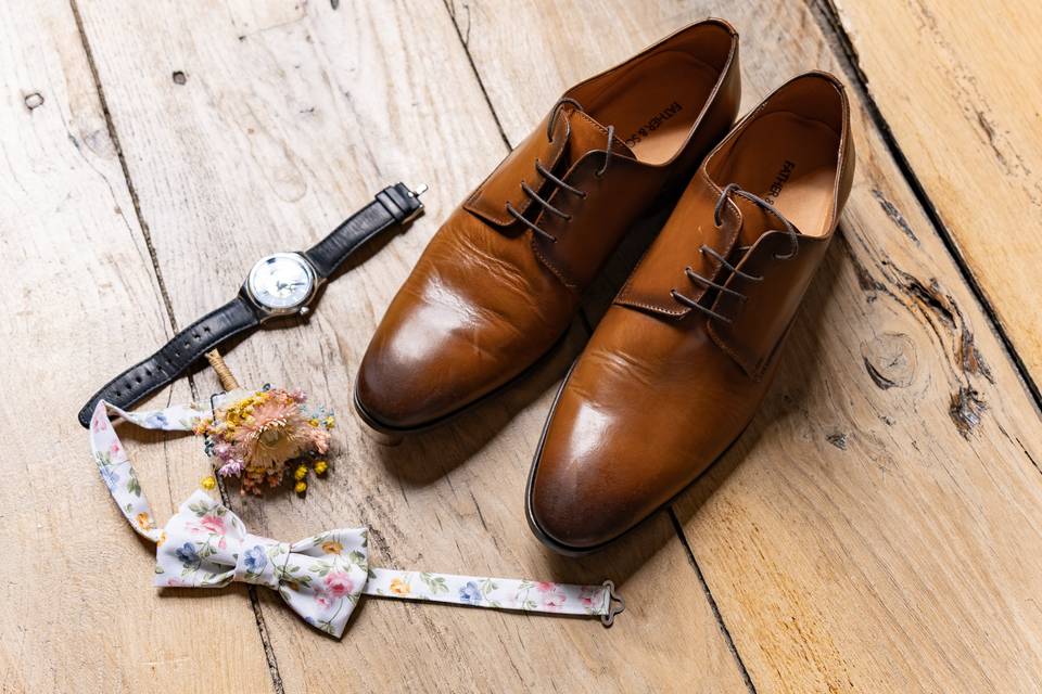 Accessoires du marié