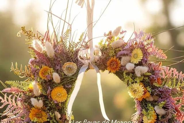 Couronne de fleurs séchées