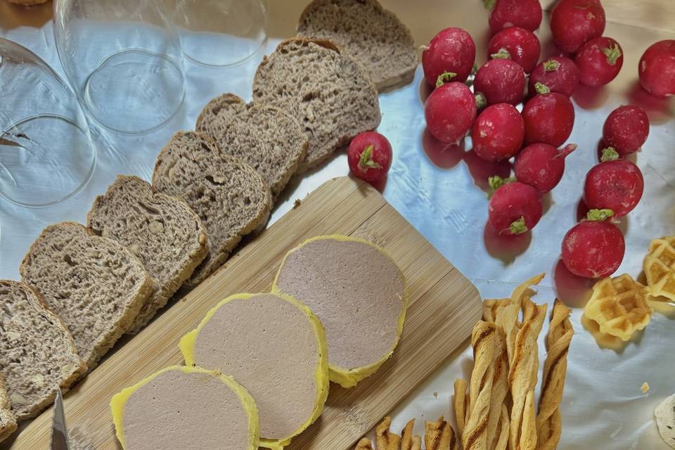 Grazing table