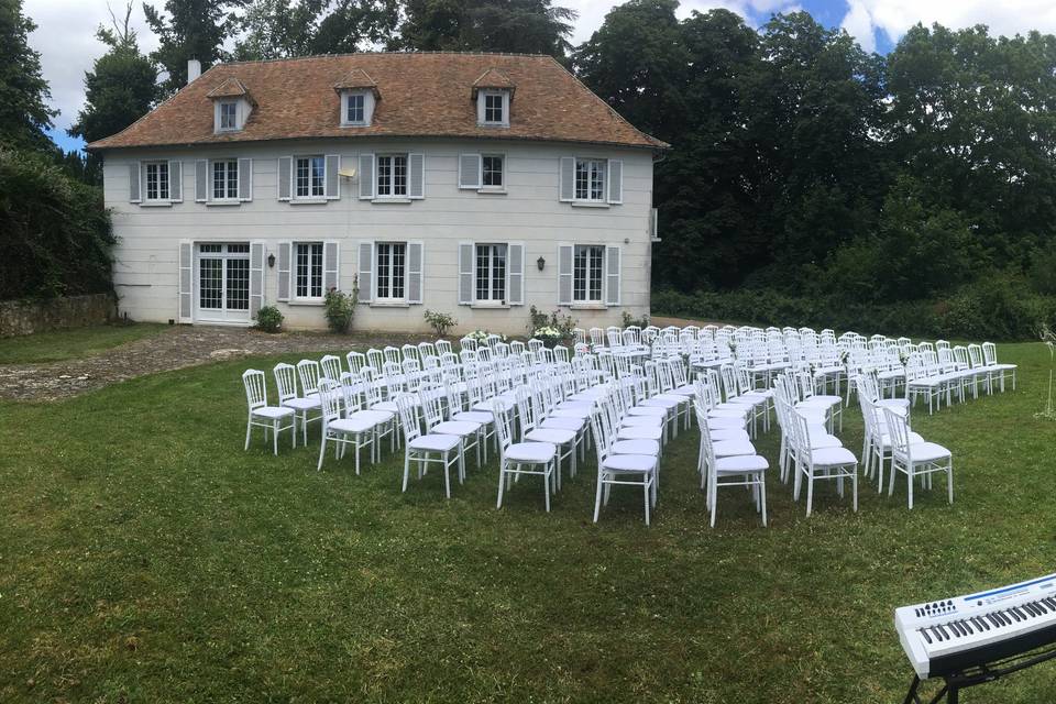 Installation pour la cérémonie