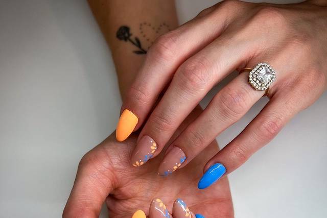 Ongles colorés