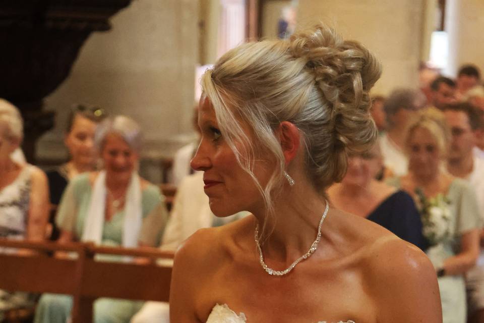 Mariée à l'église