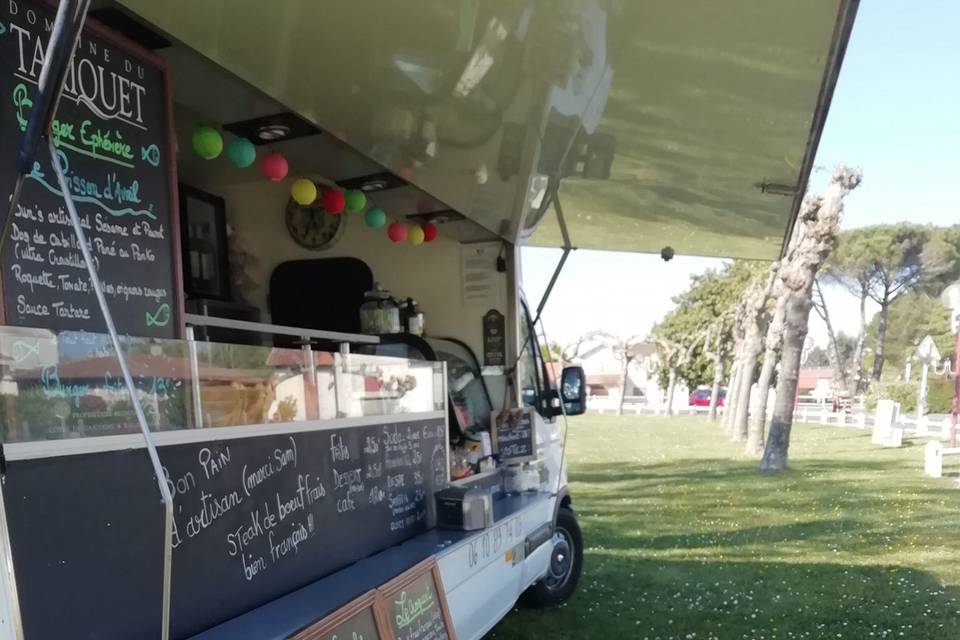 Happy Food Truck