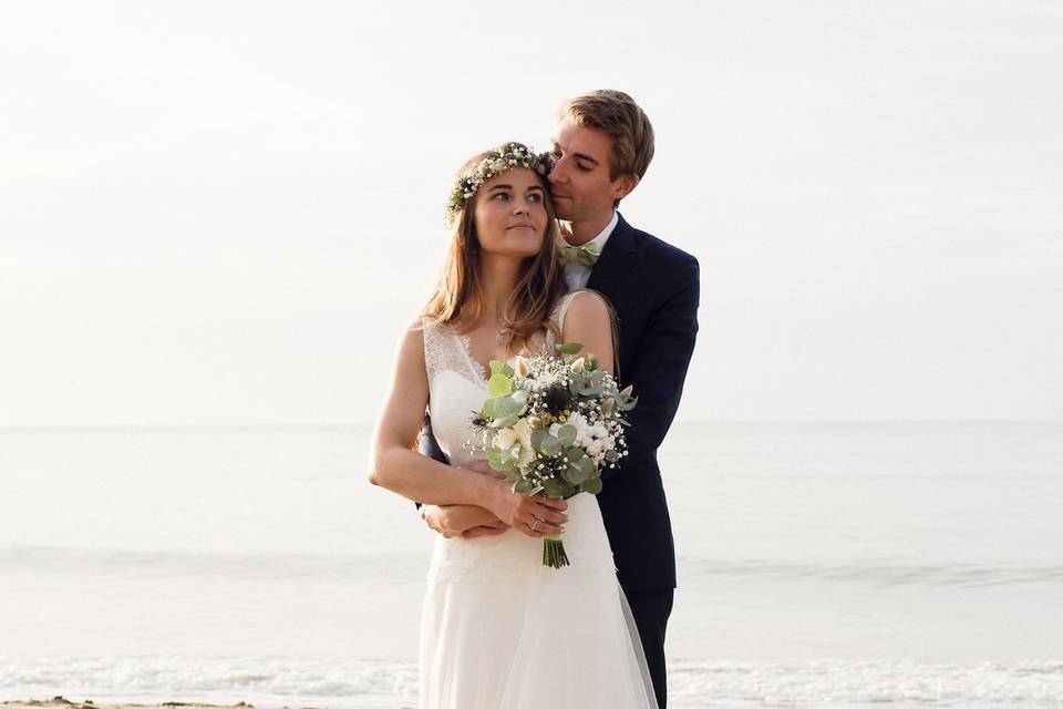 Séance de couple à la plage