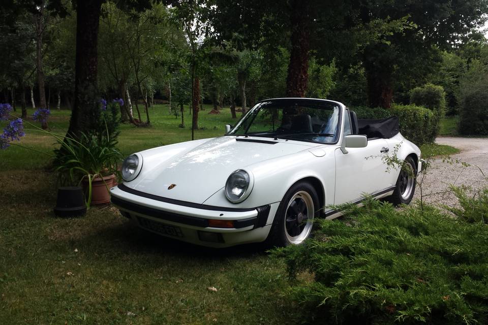 Porsche 911 Carrera cabriolet