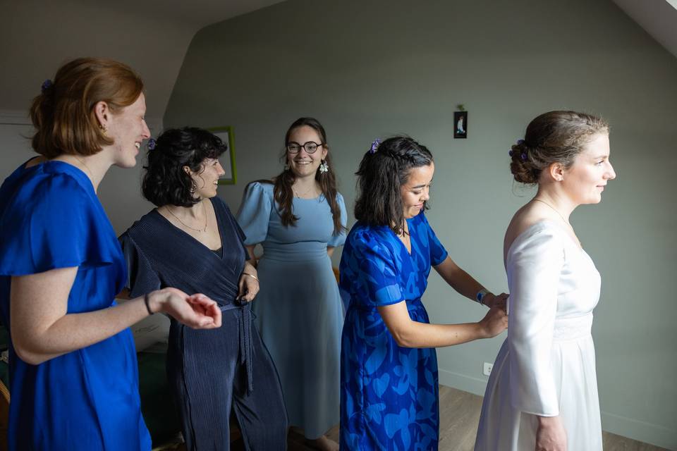 Mariée et ses témoins