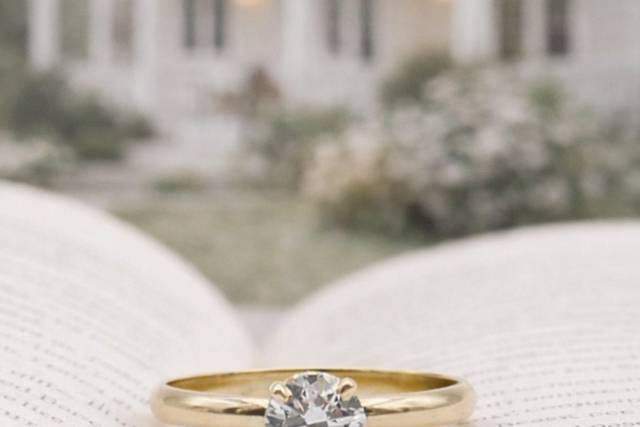 Solitaire COUCOT or jaune