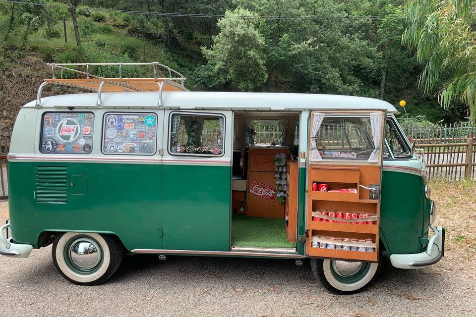Mini van