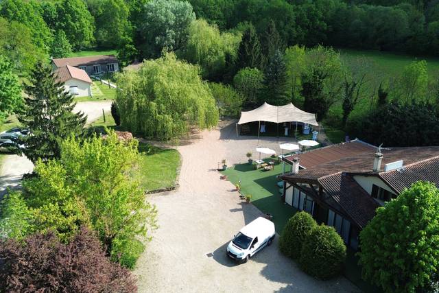 Domaine Pierres Dorées