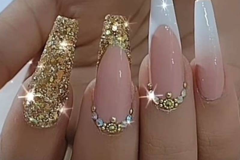 Nail Encanto