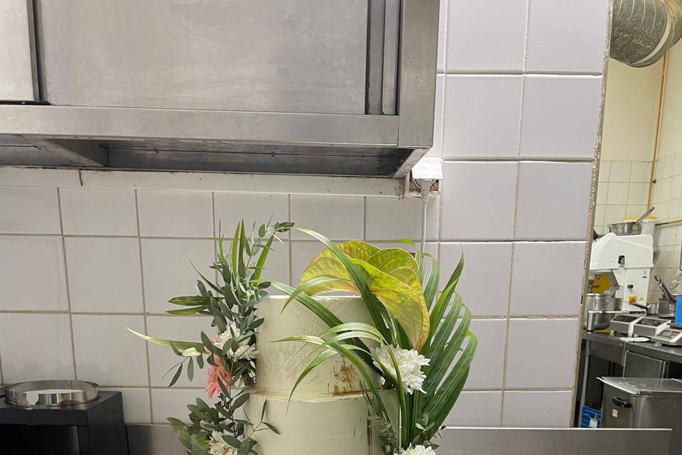 Wedding cake exotique