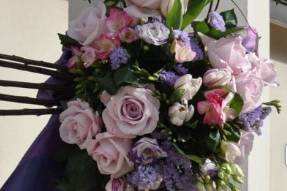 Colonne blanc et violet