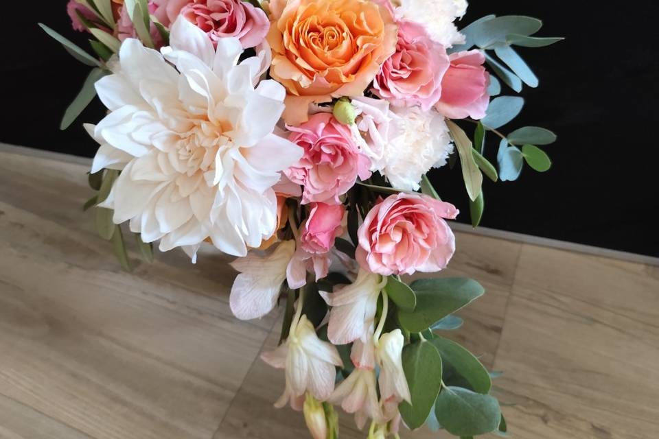 Bouquet cascade