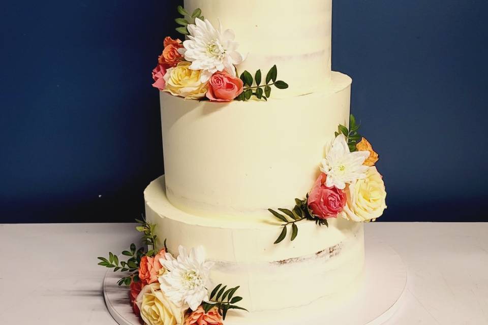 Naked cake floral