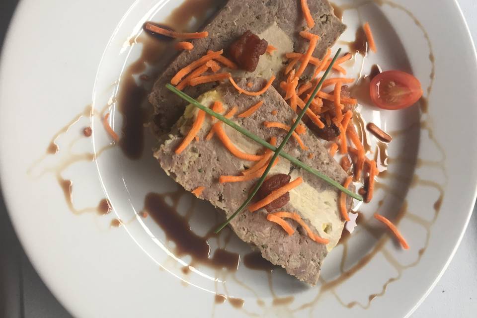 Terrine de canard au foie gras