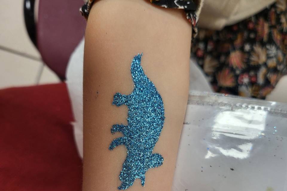 Un dinosaure pailletté