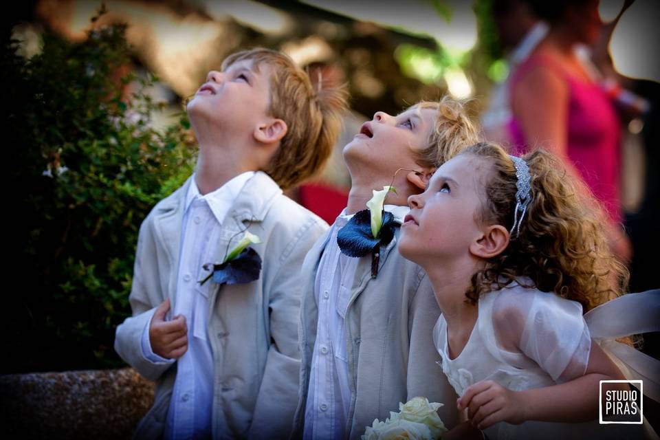 Trois enfants d'honneur