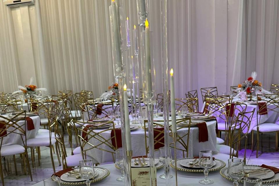 Table en chandelier