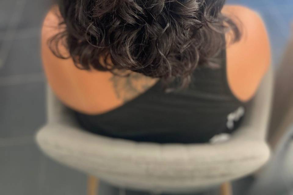 Coiffure invitée demi attache